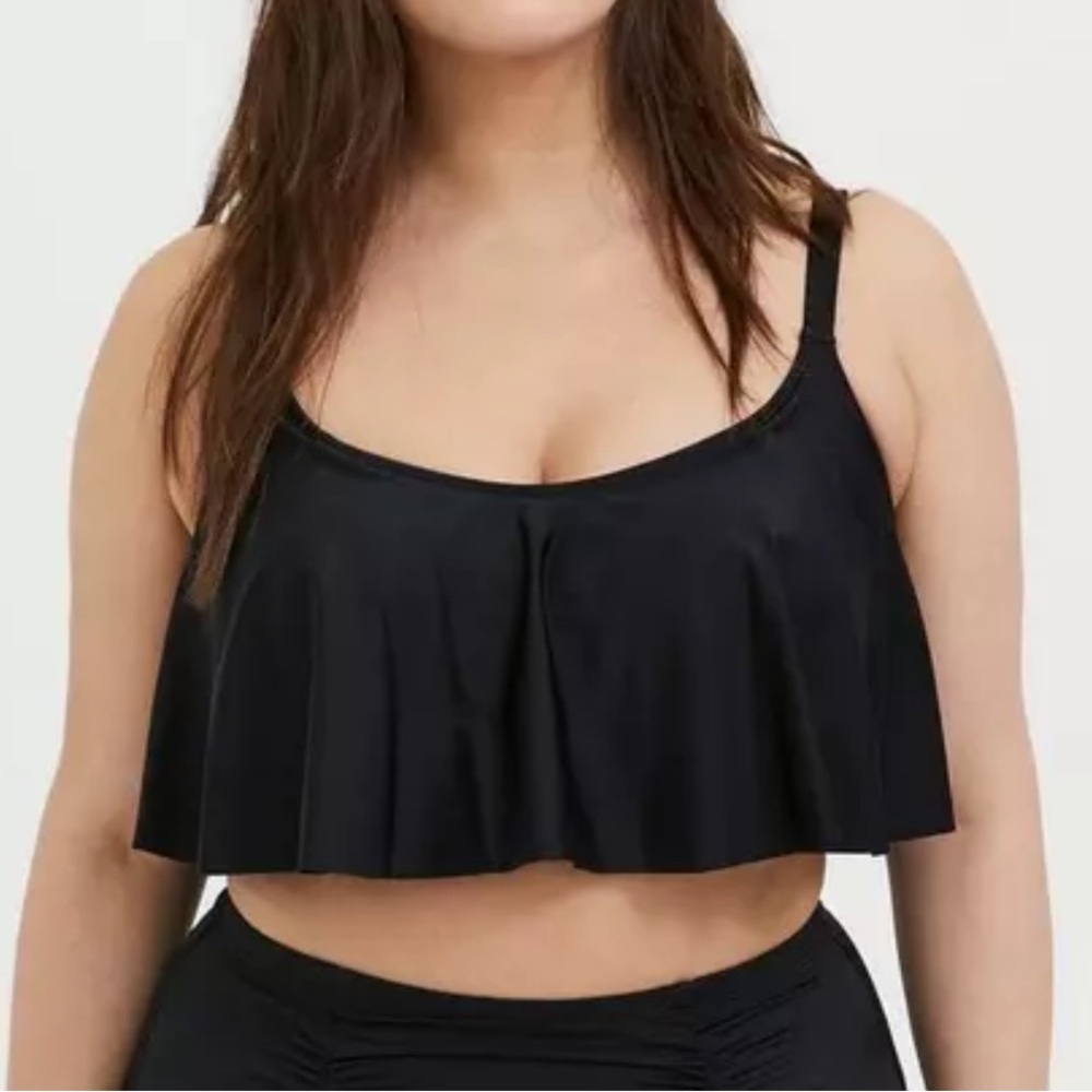 Torrid Wireless Straight Flounce Bikini Swim Top Black 2 2X